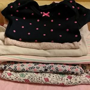 Bundle of 6 onsies